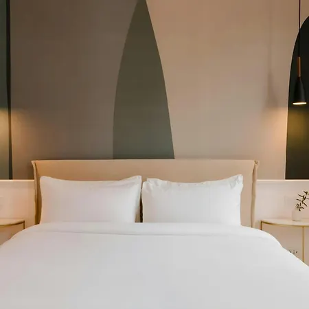 Sonder By Marriott Bonvoy Antinoo Piazza Del Parlamento Lägenhetshotell 4*