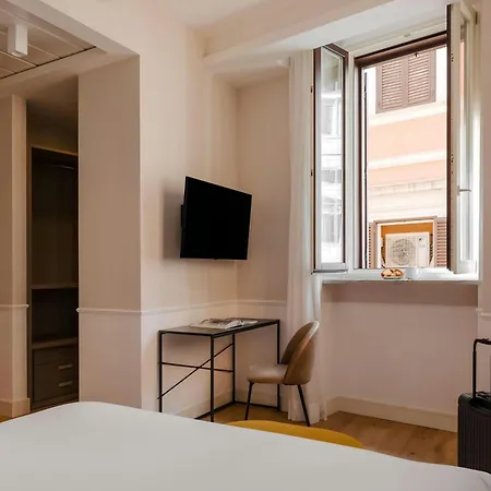 Sonder By Marriott Bonvoy Antinoo Piazza Del Parlamento Lägenhetshotell 4*