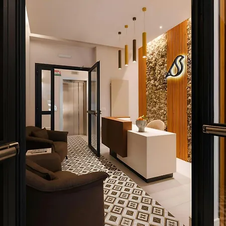 Sonder By Marriott Bonvoy Antinoo Piazza Del Parlamento * 로마