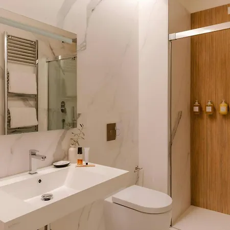 Sonder By Marriott Bonvoy Antinoo Piazza Del Parlamento *