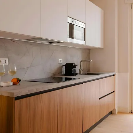 Sonder By Marriott Bonvoy Antinoo Piazza Del Parlamento 로마