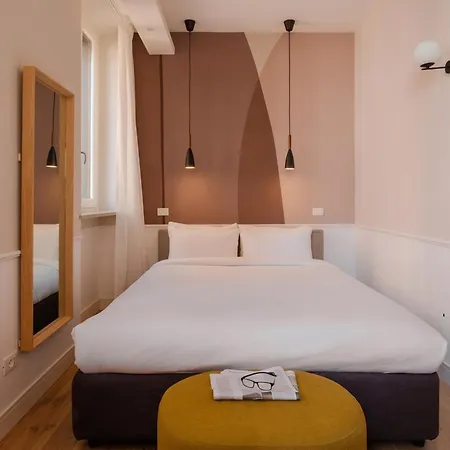 Apartahotel Numa Condotti 4*