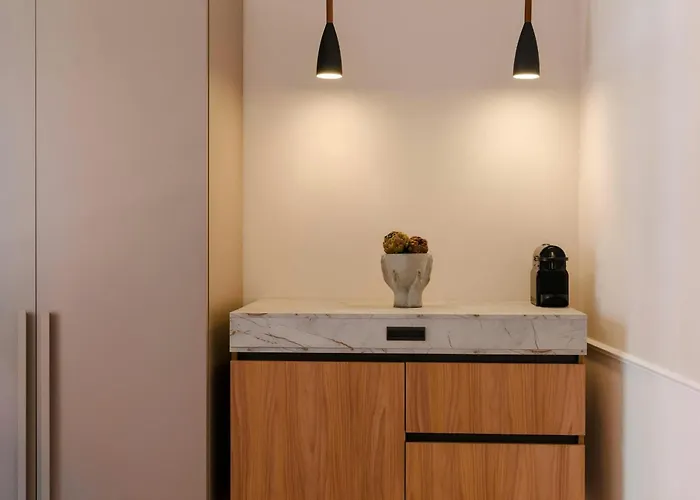 Sonder By Marriott Bonvoy Antinoo Piazza Del Parlamento