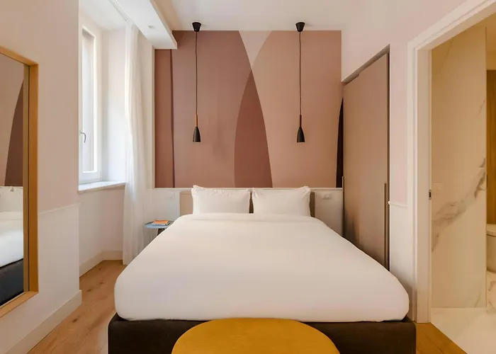 Sonder By Marriott Bonvoy Antinoo Piazza Del Parlamento Aparthotel