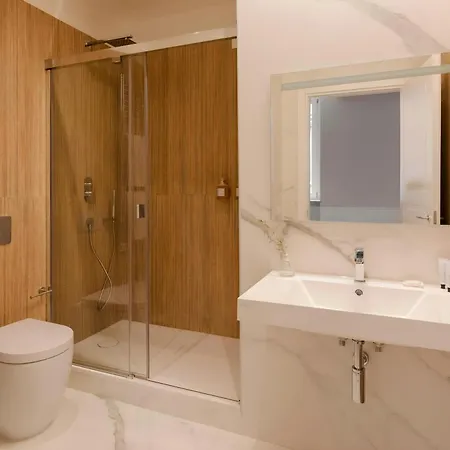 Sonder By Marriott Bonvoy Antinoo Piazza Del Parlamento Apart Otel *