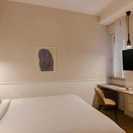 Aparthotel Sonder By Marriott Bonvoy Antinoo Piazza Del Parlamento Rome