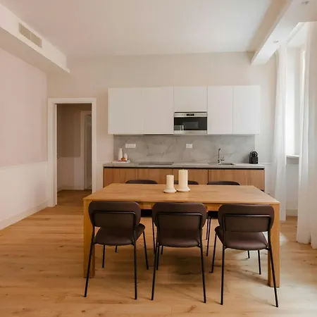 Aparthotel Numa Condotti Roma